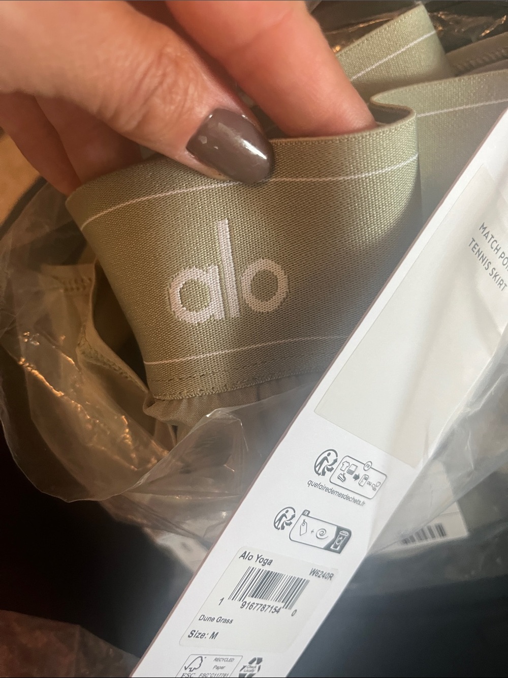 ALO yoga match point skirt dune grass new with tags - Picture 9 of 9